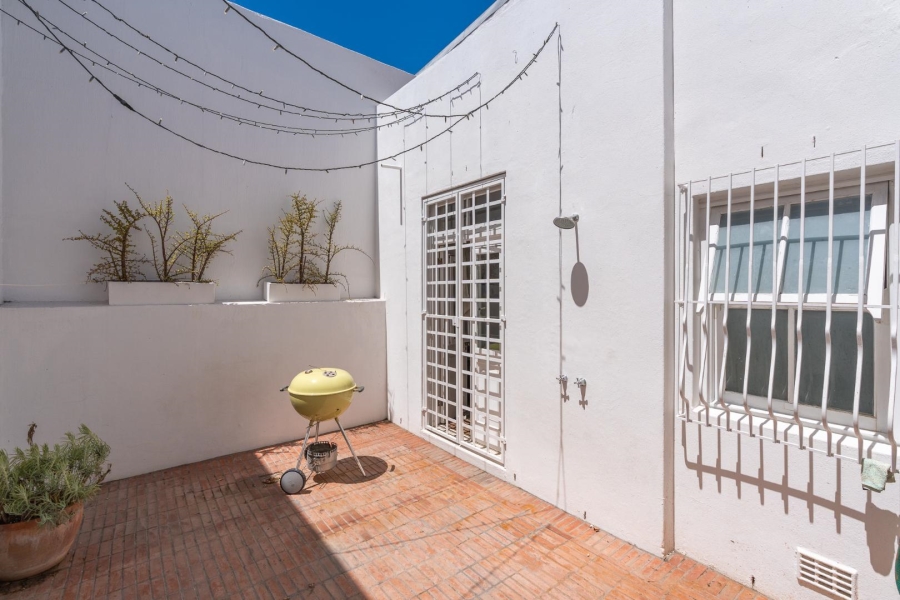2 Bedroom Property for Sale in Bo Kaap Western Cape